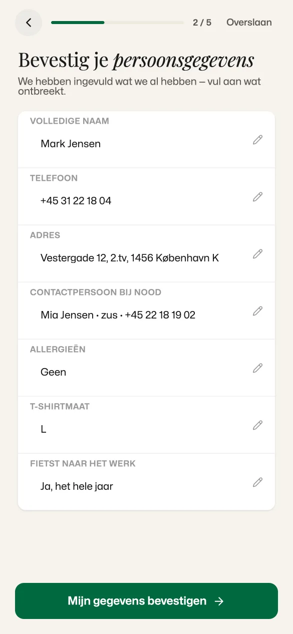 Bevestig je gegevens, vooraf ingevuld met wat HR heeft