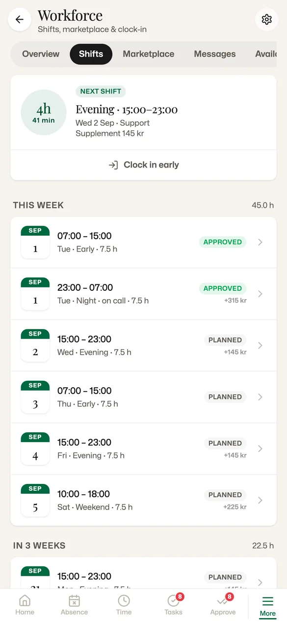 Komma mobile app, shift plan: next shift Wed 2 Sep 15:00–23:00 with a countdown, then this week’s six shifts with status and supplements